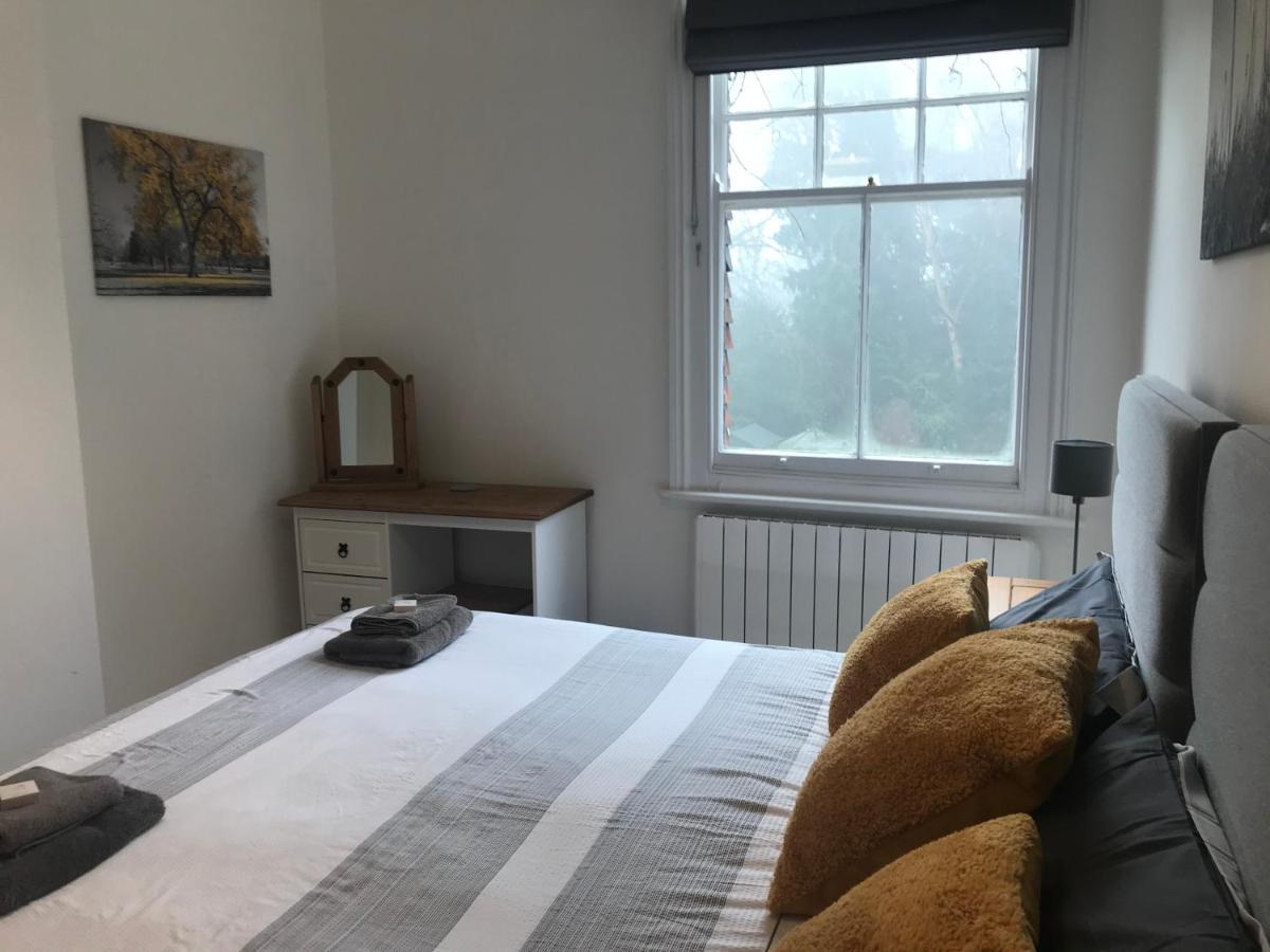 Hartington House Apartment วูดฮอลล์สปา ภายนอก รูปภาพ