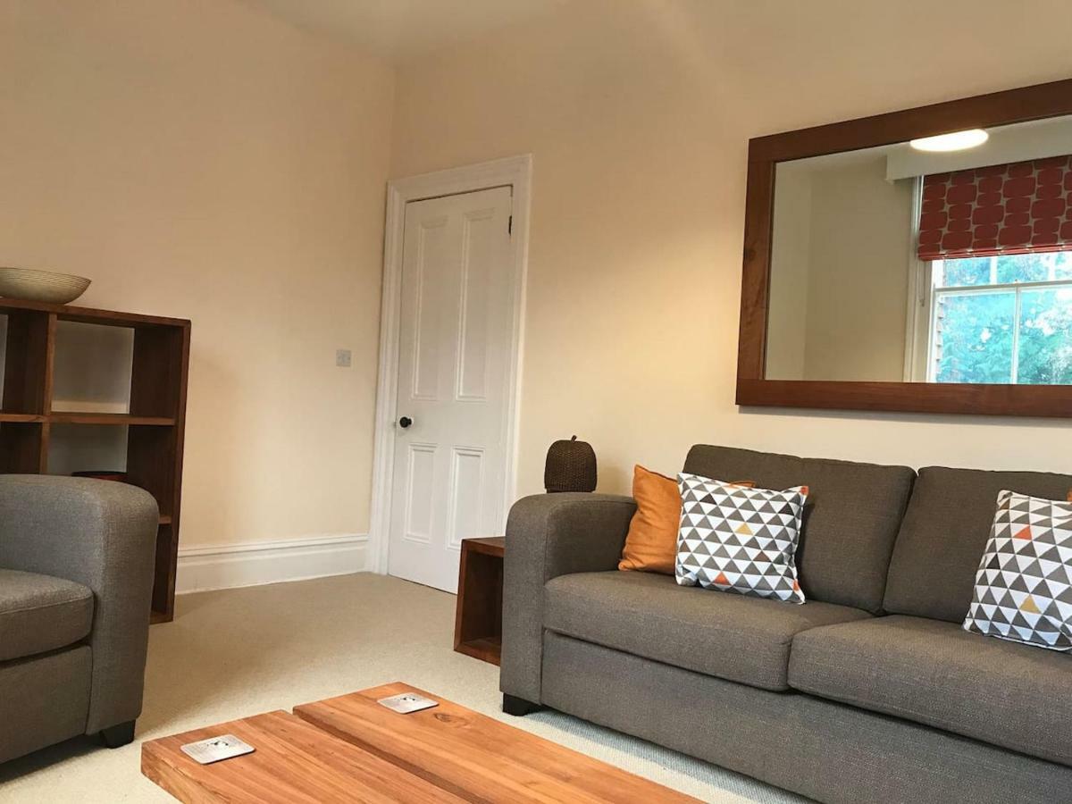 Hartington House Apartment วูดฮอลล์สปา ภายนอก รูปภาพ