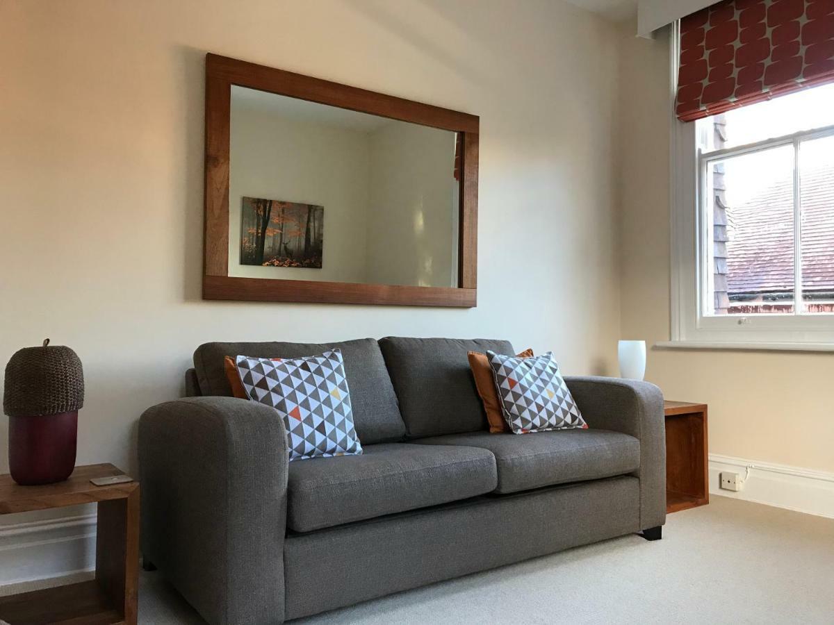 Hartington House Apartment วูดฮอลล์สปา ภายนอก รูปภาพ